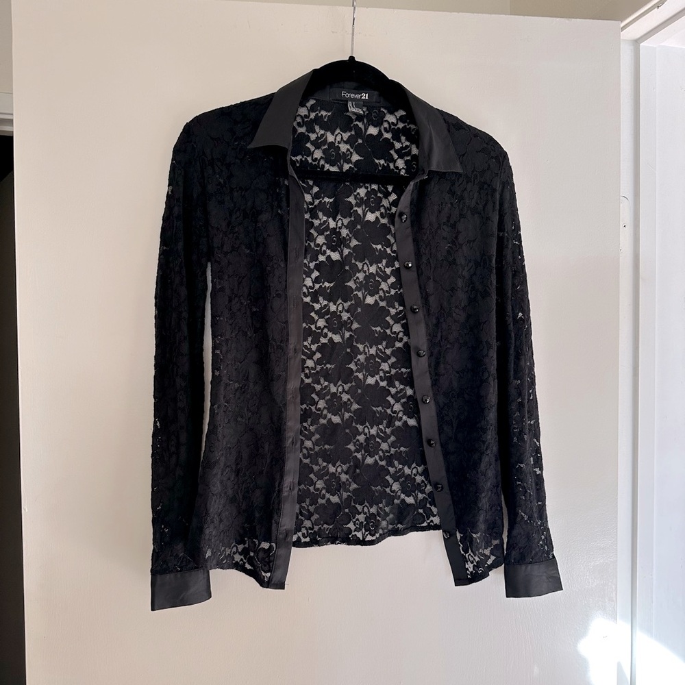 Forever 21 Floral Lace Blouse